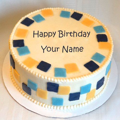 Make Birthday More Special by Writing Name on Cake